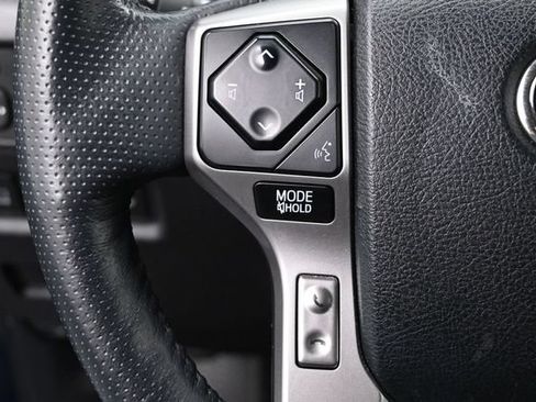 Used 2023 Toyota 4Runner SR5 Premium w/ Moonroof Package AWD/4WD image 17