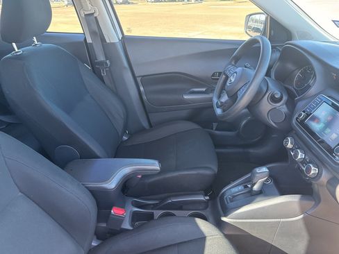 Certified 2024 Nissan Kicks S image 19