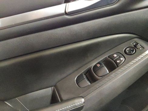Used 2022 Nissan Altima 2.5 SV FWD image 27