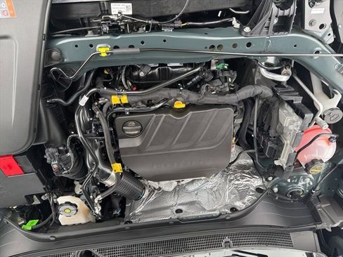 New 2026 Chevrolet Trax LT w/ Sunroof Package image 26