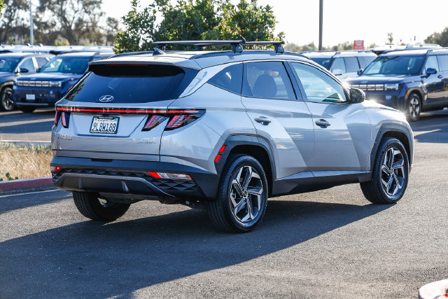 Certified 2024 Hyundai Tucson Limited AWD/4WD image 5