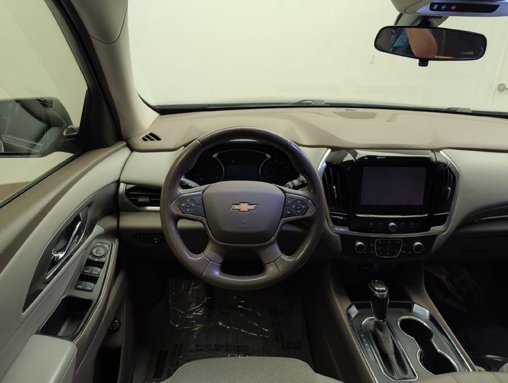 Used 2019 Chevrolet Traverse LT FWD image 15