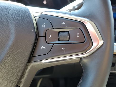 Used 2024 Chevrolet Trax LT w/ Driver Confidence Package image 20