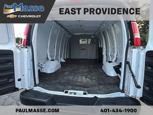 Certified 2022 Chevrolet Express 3500 Extended w/ Driver Convenience Package RWD image 8