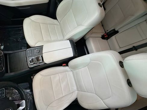 Used 2017 Mercedes-Benz GLS 450 4MATIC image 22