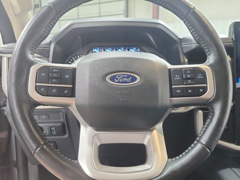 Used 2024 Ford Expedition Max XLT AWD/4WD image 24