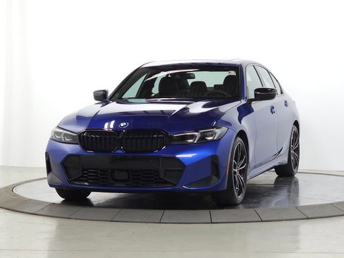 Used 2023 BMW 330i xDrive Sedan w/ M Sport Package AWD/4WD image 3