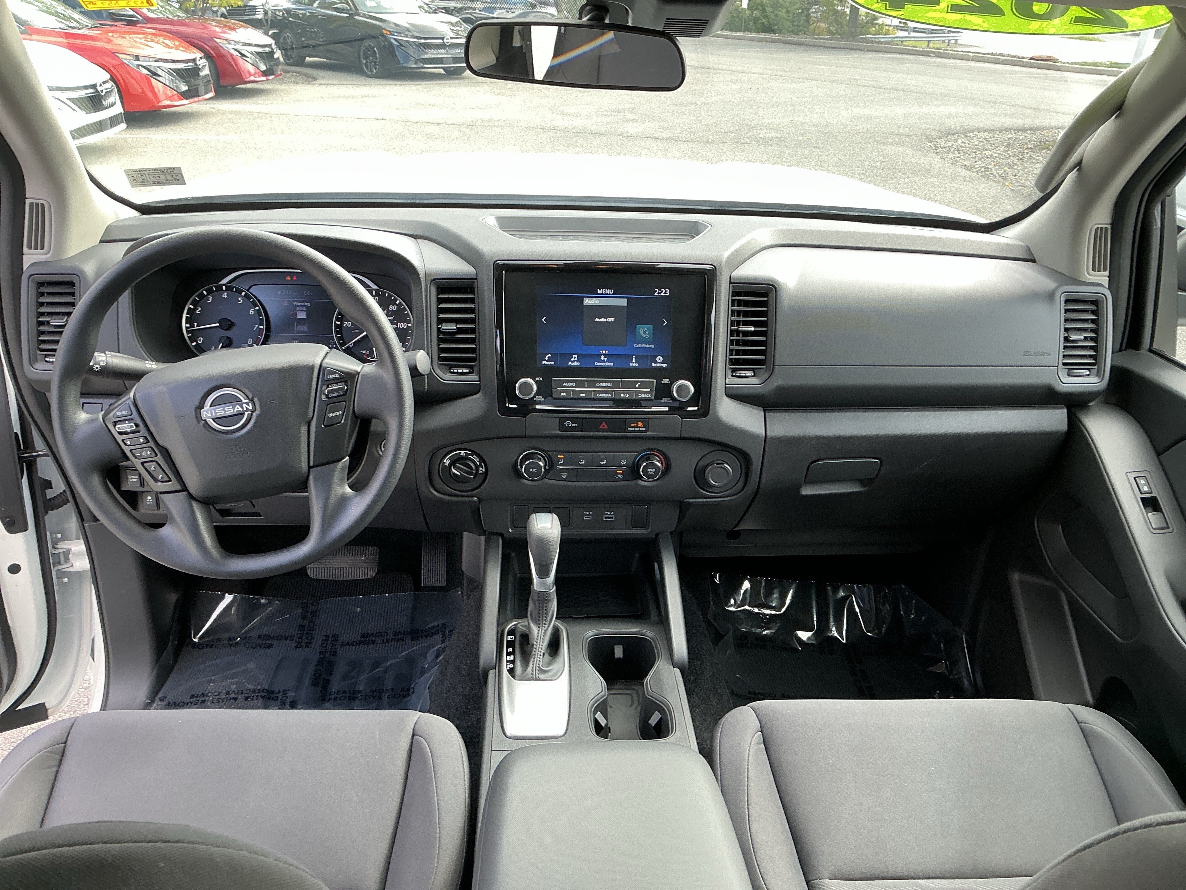 Used 2024 Nissan Frontier S AWD/4WD image 11