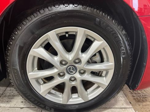 Used 2017 MAZDA MAZDA3 Sport FWD image 10
