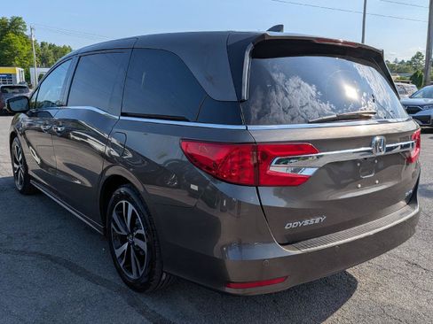 Used 2019 Honda Odyssey Elite image 9
