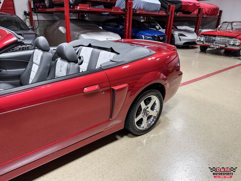Used 2003 Ford Mustang SVT Cobra Convertible RWD image 36