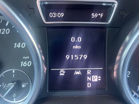 Used 2012 Mercedes-Benz ML 350 4MATIC image 27