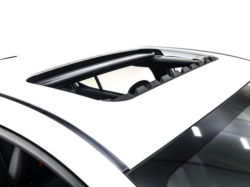 Used 2023 Subaru WRX Limited image 23