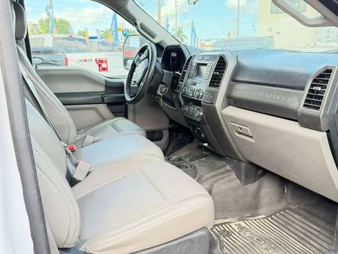 Used 2019 Ford F250 XL w/ Power Equipment Group image 4
