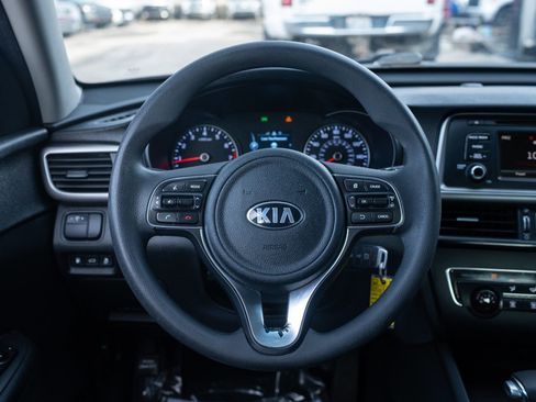 Used 2017 Kia Optima LX image 13