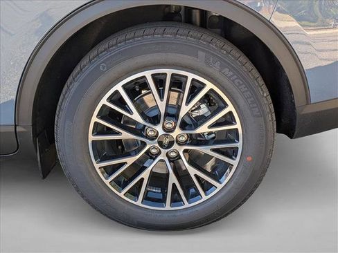 New 2026 Ford Escape SE w/ PHEV Premium Package FWD image 10