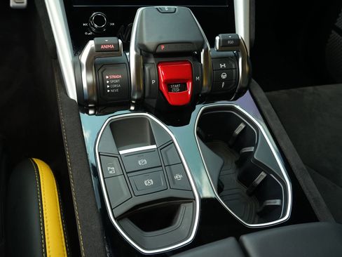 Used 2023 Lamborghini Urus S image 20