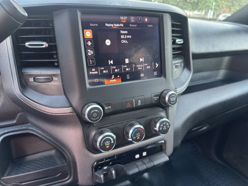 Used 2024 RAM 2500 Tradesman w/ Chrome Appearance Group AWD/4WD image 26