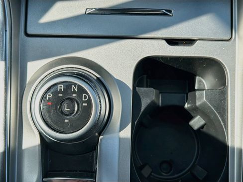 Certified 2023 Ford Explorer Limited w/ Limited Technology Package RWD image 17