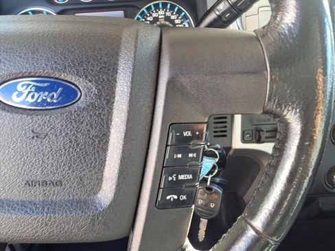 Used 2013 Ford F150 XLT w/ Luxury Equipment Group image 12