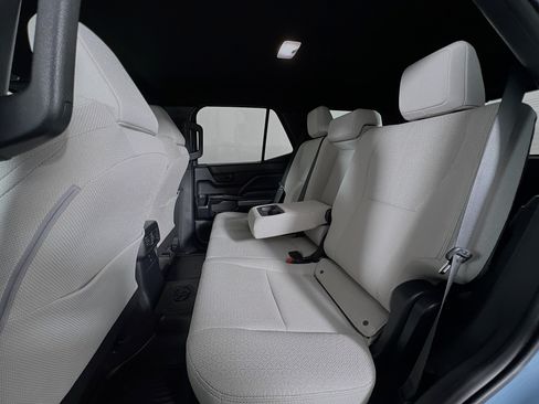 Certified 2025 Toyota 4Runner SR5 AWD/4WD image 20