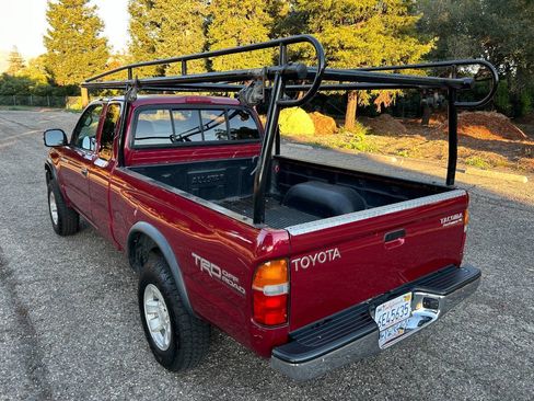 Used 2000 Toyota Tacoma PreRunner image 18