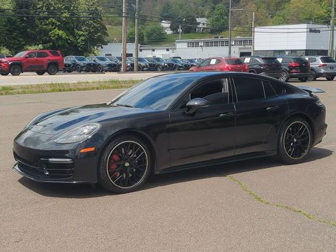 Used 2020 Porsche Panamera GTS AWD/4WD image 2