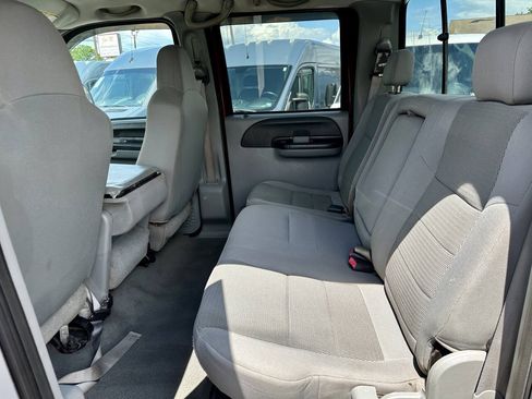 Used 2006 Ford F350 XL AWD/4WD image 12