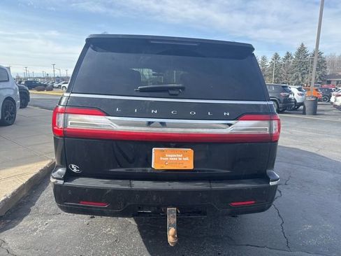 Used 2018 Lincoln Navigator L Reserve w/ Technology Package image 4