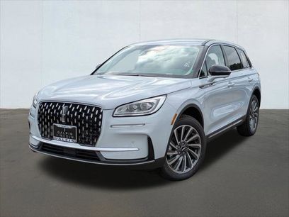 New 2025 Lincoln Corsair Reserve w/ Rear Removable Package Tray