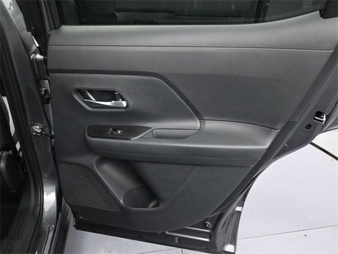 New 2026 Nissan Kicks SV image 28