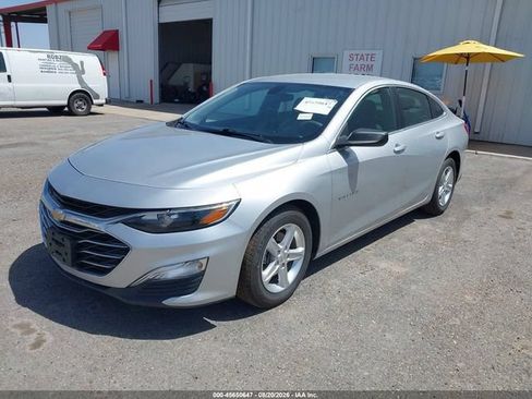 Used 2020 Chevrolet Malibu LS FWD image 2