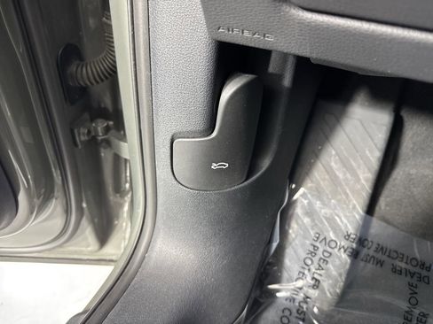 Used 2022 Audi Q3 2.0T Premium Plus w/ Premium Plus Package image 17