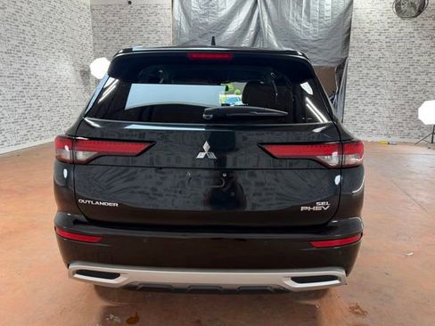 Used 2023 Mitsubishi Outlander SEL AWD/4WD image 5
