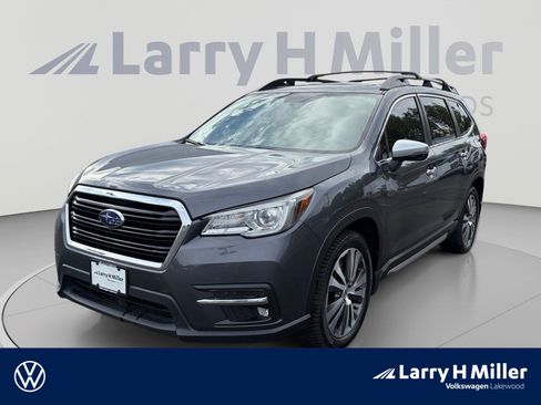 Used 2019 Subaru Ascent Touring w/ Popular Package #2 AWD/4WD image 1