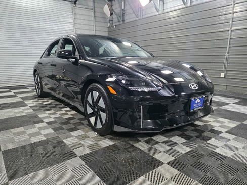 Used 2024 Hyundai Ioniq 6 SE image 4