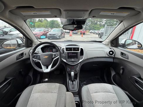 Used 2020 Chevrolet Sonic LT FWD image 13