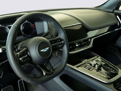 New 2026 Aston Martin DBX 707 image 26