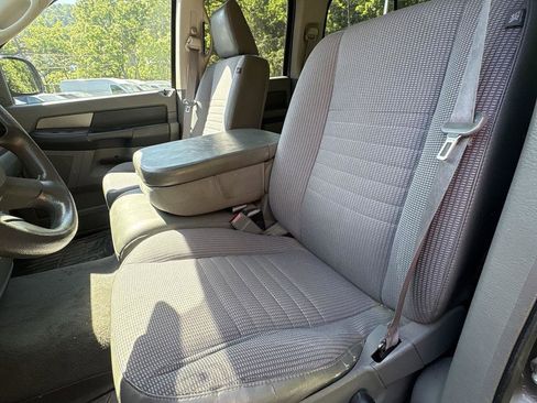 Used 2008 Dodge Ram 1500 Truck ST AWD/4WD image 16