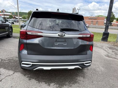 Used 2021 Kia Seltos S AWD/4WD image 6