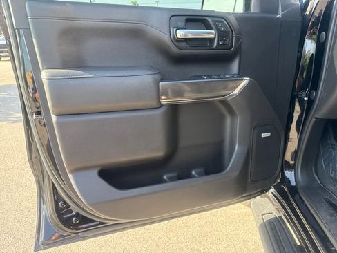 Used 2021 GMC Sierra 1500 AT4 w/ AT4 Value Package AWD/4WD image 9