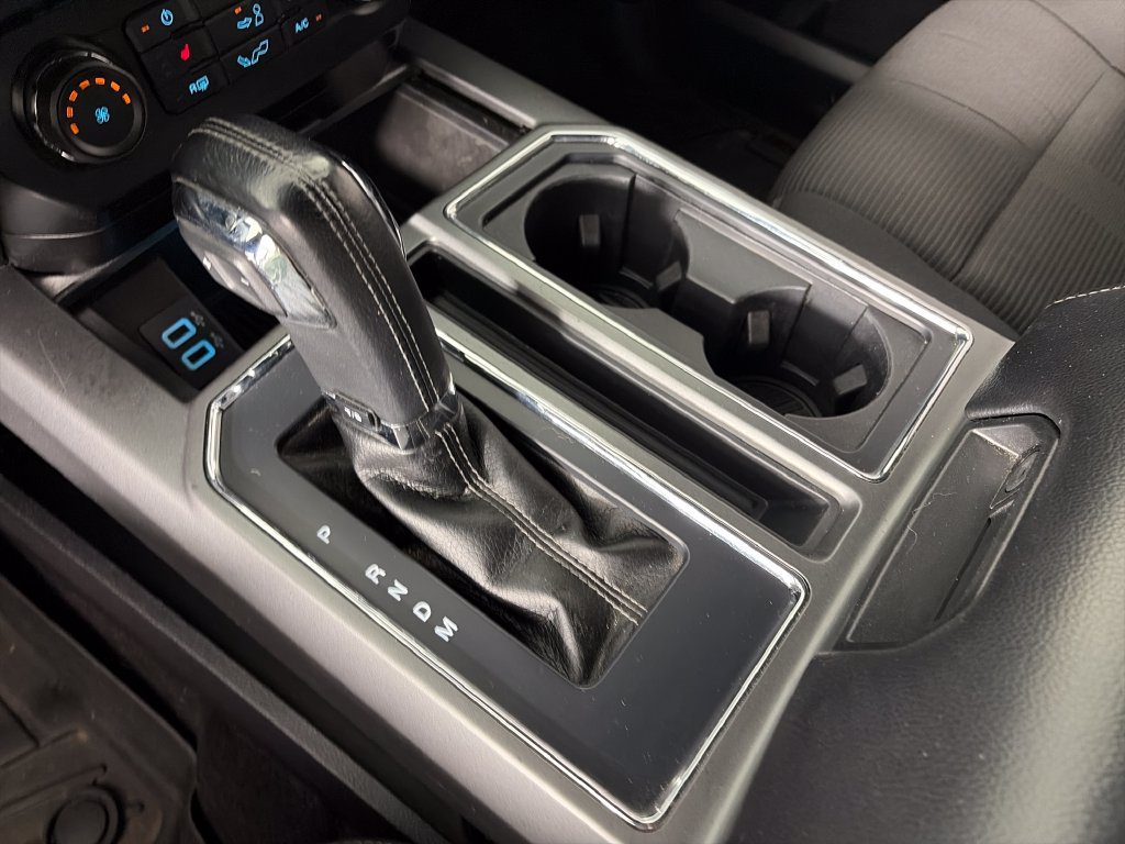 Used 2017 Ford F150 XLT w/ Equipment Group 302A Luxury AWD/4WD image 21