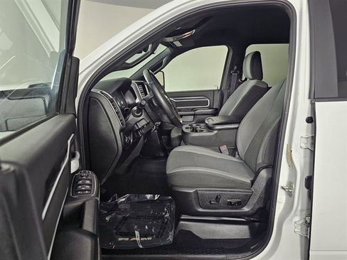 Used 2024 RAM 2500 Big Horn image 26