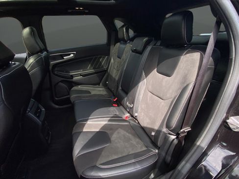 Used 2021 Ford Edge ST w/ Equipment Group 401A AWD/4WD image 25