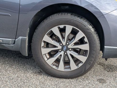 Used 2016 Subaru Outback 2.5i Limited AWD/4WD image 10