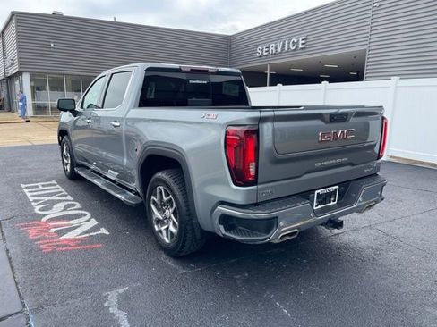 Used 2024 GMC Sierra 1500 SLT w/ SLT Premium Plus Package AWD/4WD image 5
