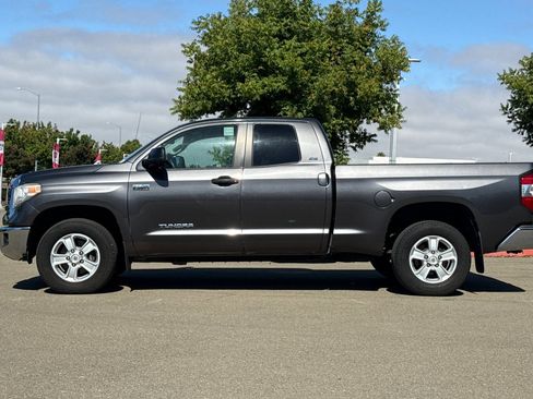 Used 2015 Toyota Tundra SR5 w/ SR5 Upgrade Package RWD image 7