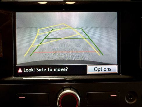 Used 2014 Volkswagen Tiguan S image 17