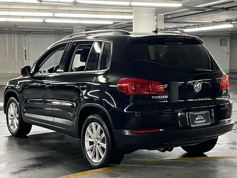 Used 2018 Volkswagen Tiguan Limited w/ Premium Package FWD image 4