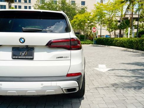 Used 2023 BMW X5 xDrive40i w/ Parking Assistance Package AWD/4WD image 26